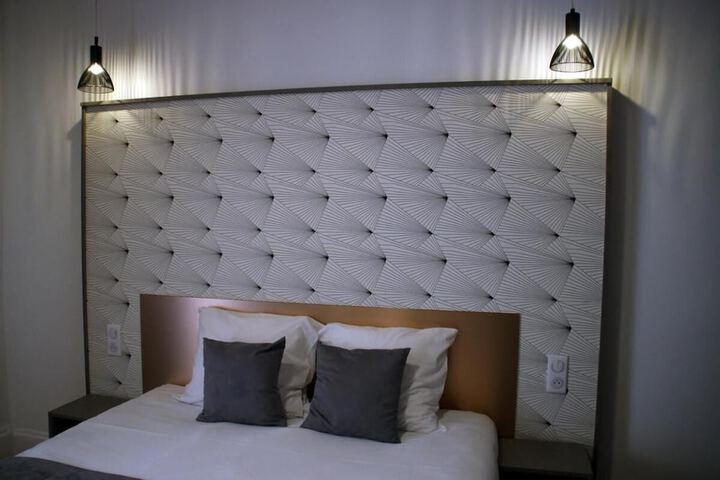 Room 28 of 45