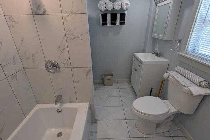 Room 190 of 219