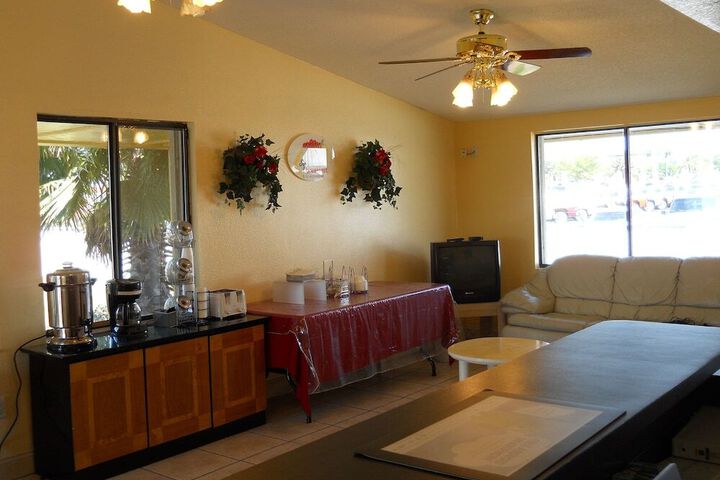 Photo 4