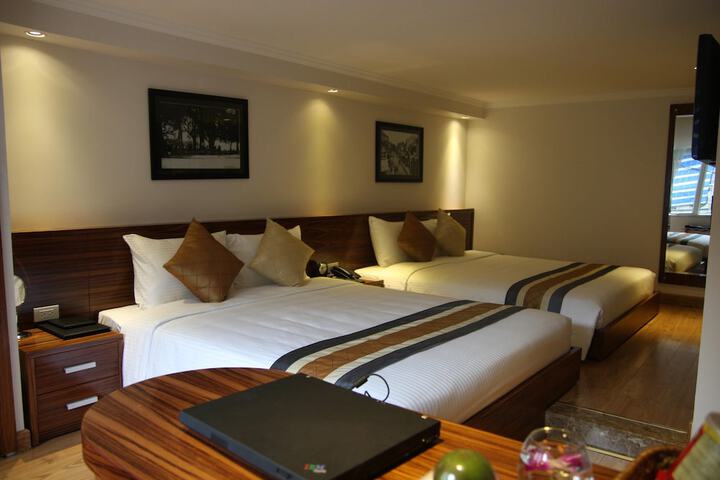 Room 4 of 54