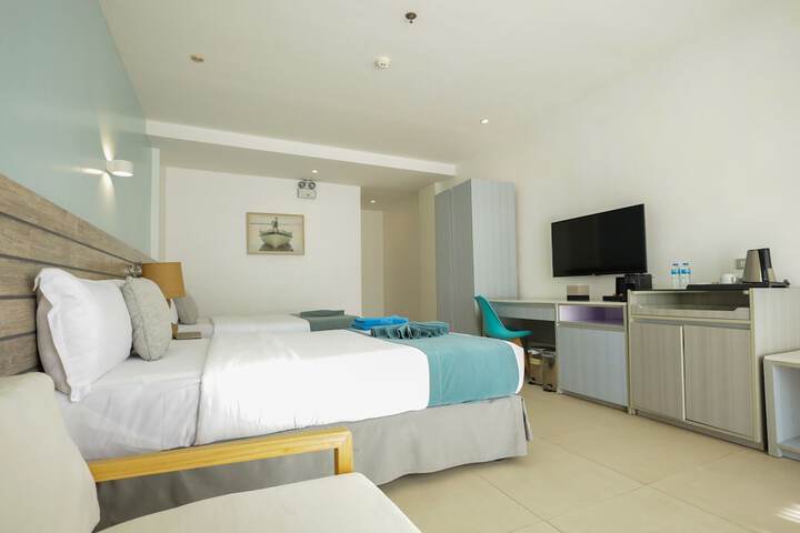 Room 6 of 26