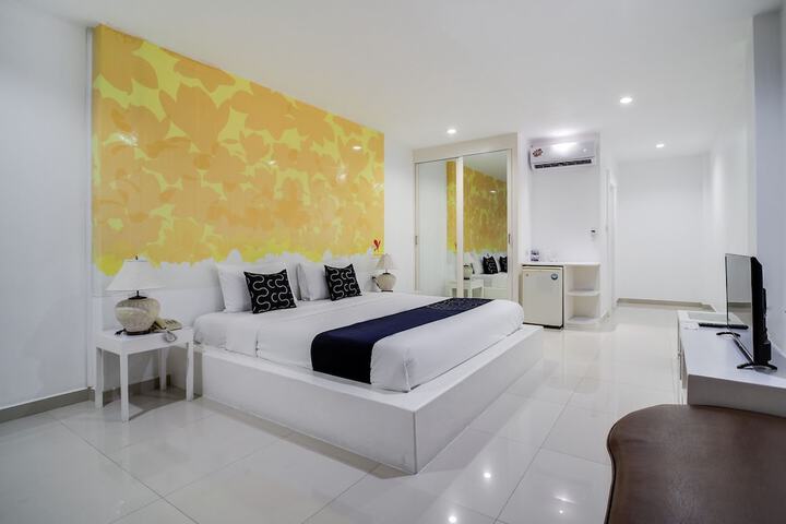 Room 27 of 70