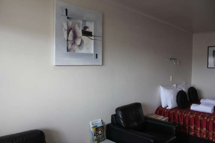 Room 16 of 51