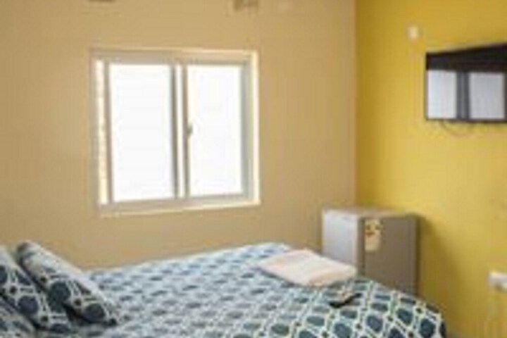 Room 2 of 22