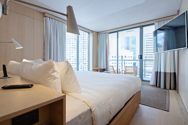Room 43 of 117