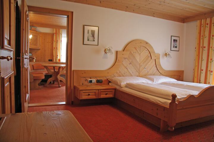 Room 18 of 88