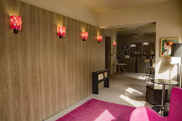 Hotel Interior 7 of 54