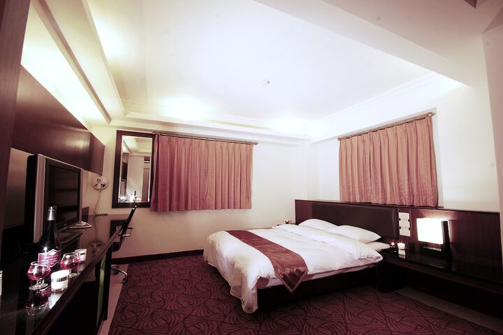 Room 29 of 44