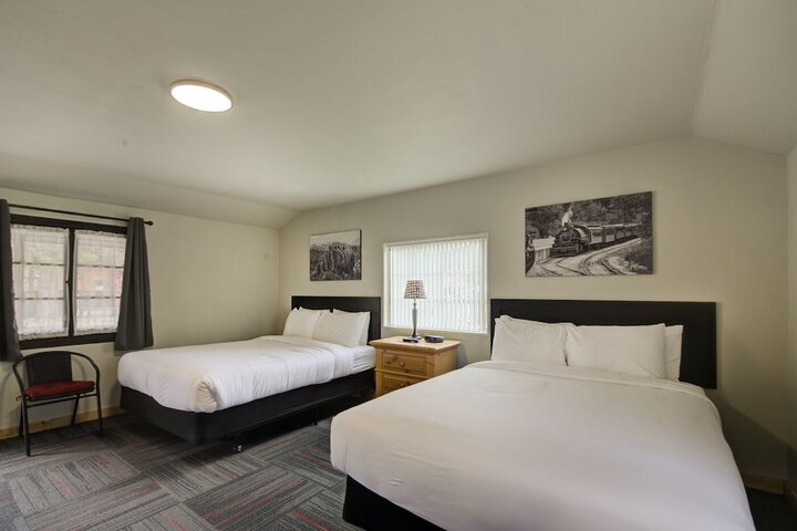 Room 7 of 29