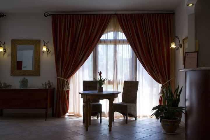 Hotel 6 of 75