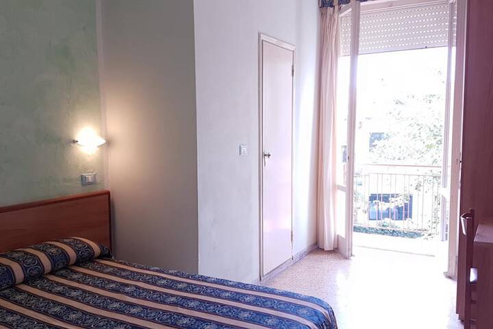 Room 18 of 78