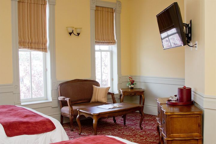 Room 20 of 42