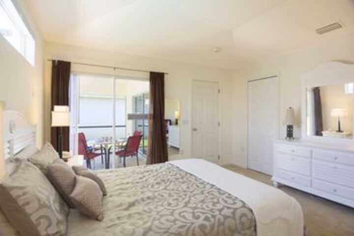 Pvt Pool House 24hrsGated 20min Disney in Kissimmee, FL