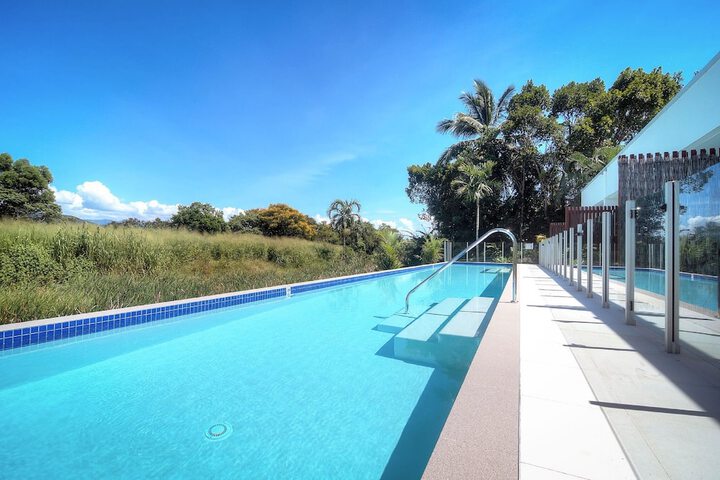 Pool 131 of 135