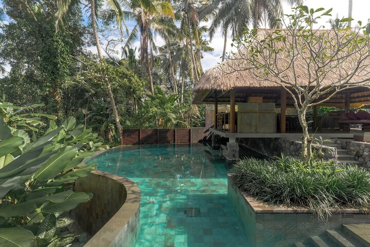 Pool 86 of 183