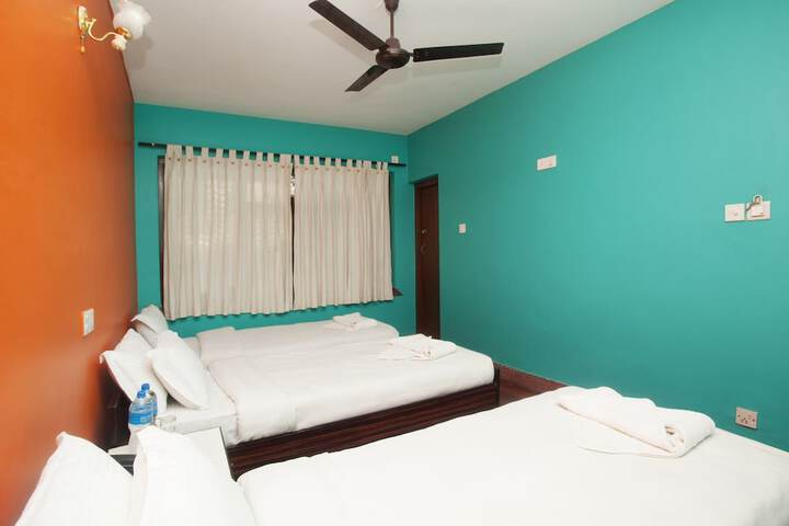 Room 37 of 94