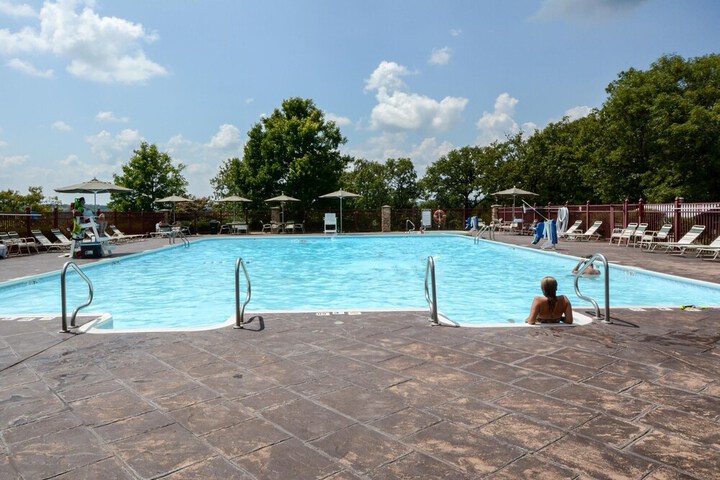 Pool 26 of 35