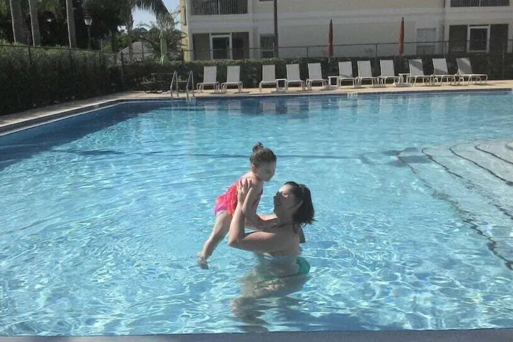 Pool 13 of 22