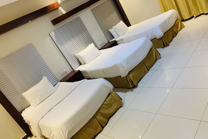 Room 10 of 56