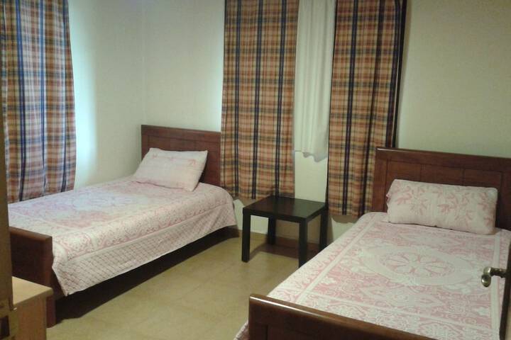Room 2 of 44