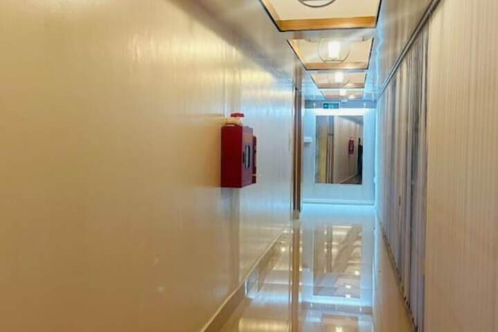 Hotel 16 of 16