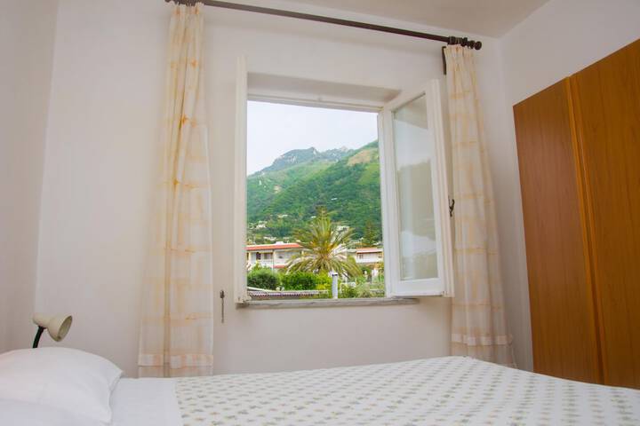 Room 9 of 65