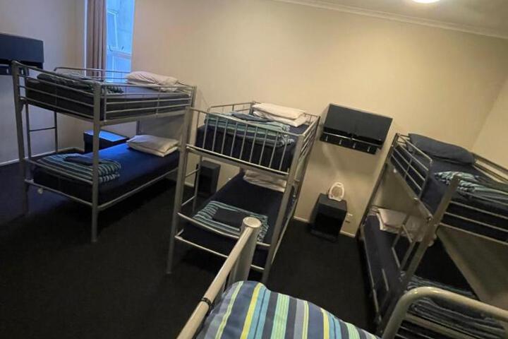 Photo 18