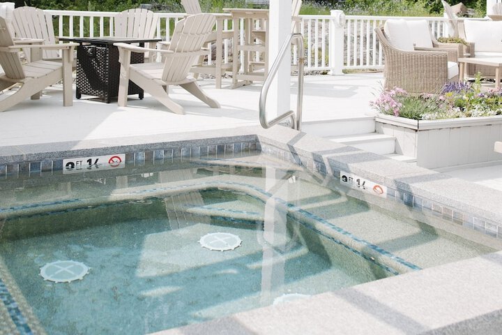 Pool 34 of 51