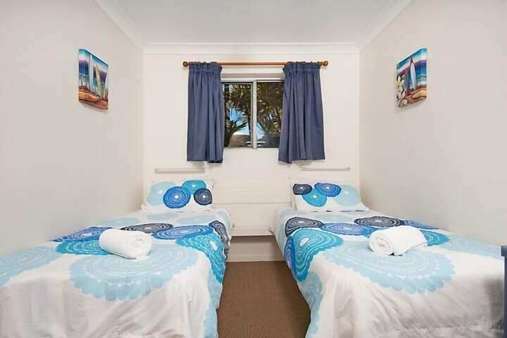 Room 12 of 113