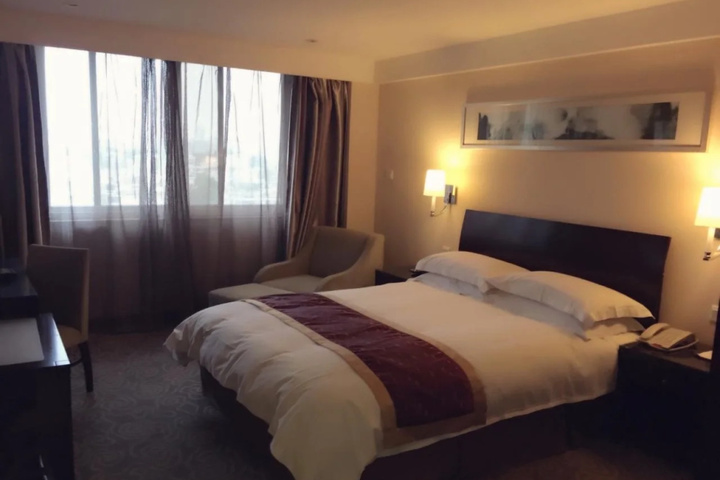 Tiansheng Hotel