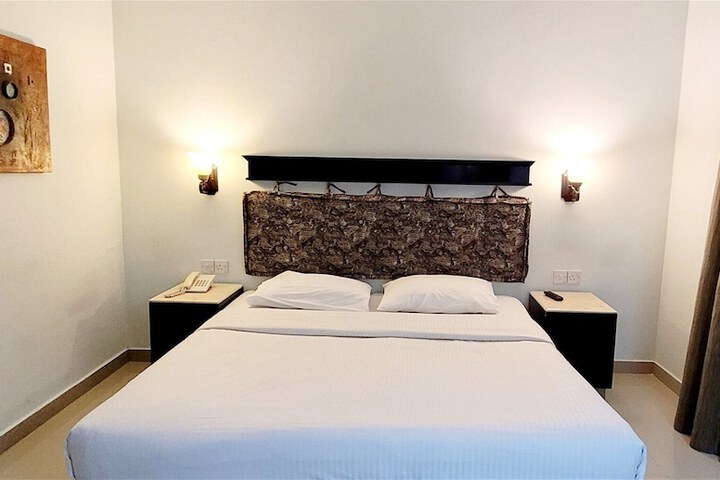 Room 11 of 39