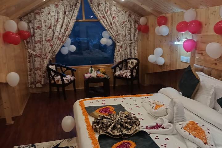 Room 18 of 29