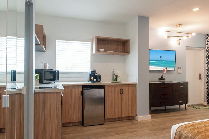 Private kitchenette