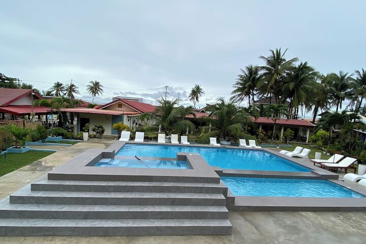 Pool 8 of 12