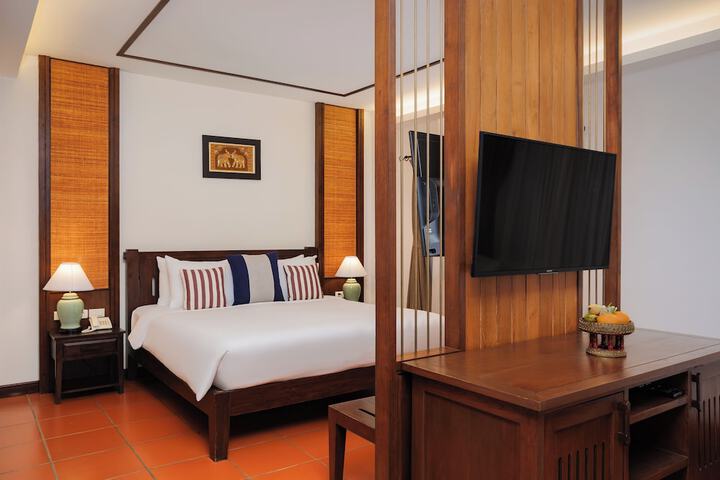 Room 21 of 140