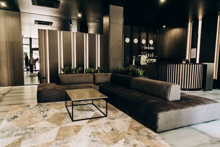 Hotel Interior 9 of 32