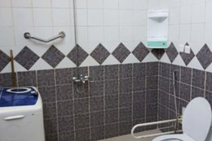 Room 5 of 24