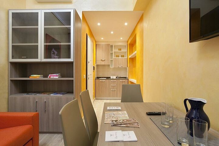Room 43 of 111