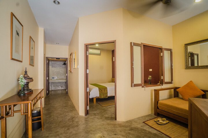Room 14 of 50
