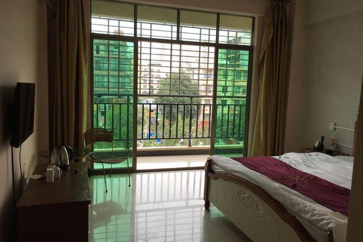 Yutu Hotel