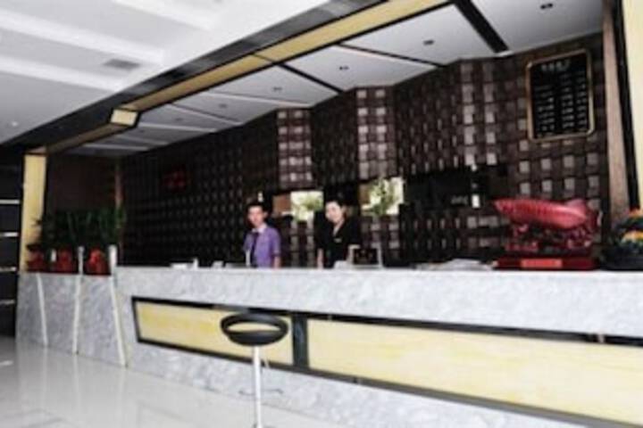 Tianjin Bindao Holiday Hotel
