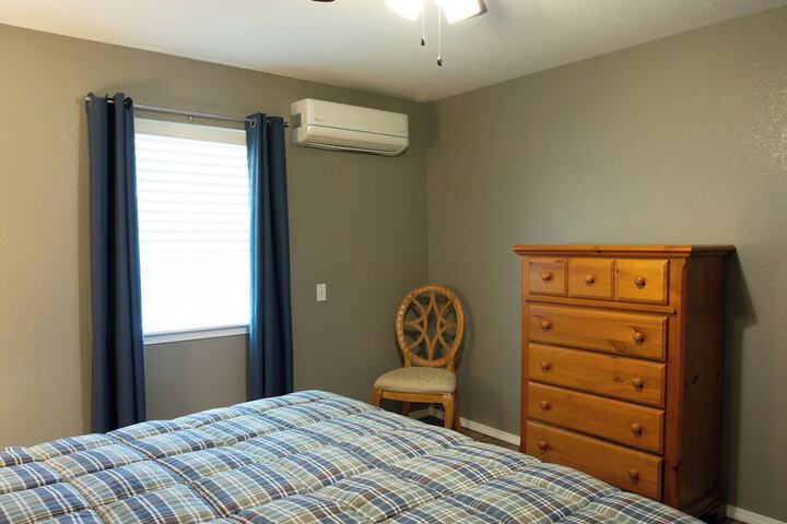 Room 288 of 917