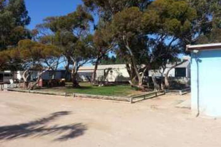 Property Grounds 25 of 25