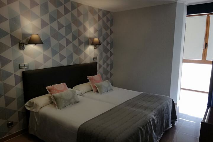 Room 17 of 74