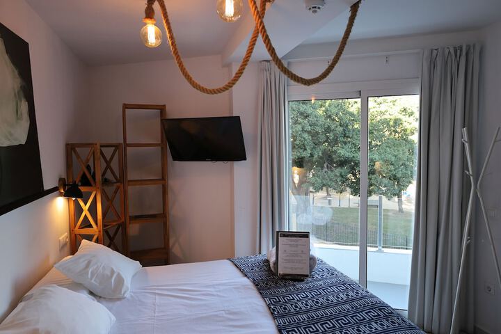 Room 18 of 55