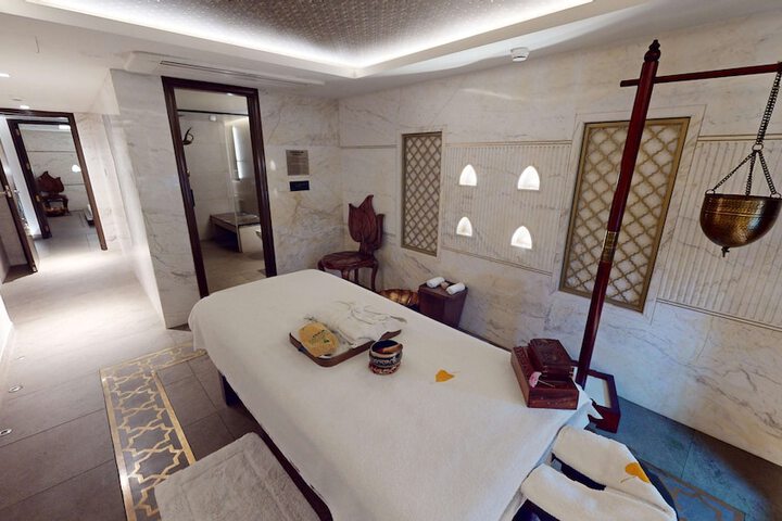 Hotel Interior 118 of 231
