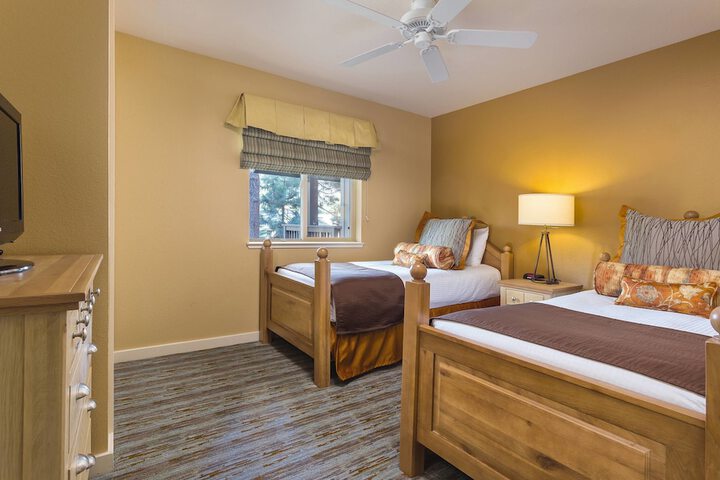Room 3 of 46