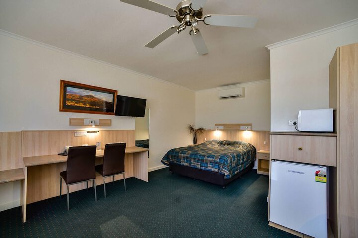 Room 31 of 89