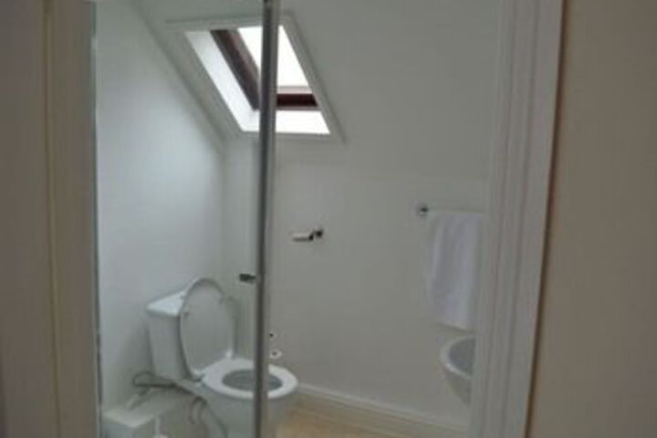 Room 14 of 48