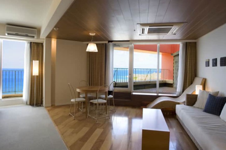 Room 13 of 55